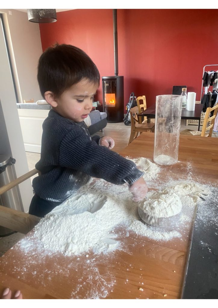 Cuisiner avec son enfant , quelques conseils 